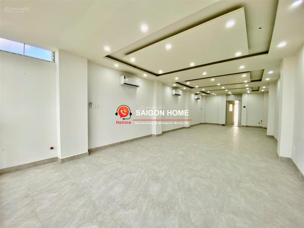 Cho thuê tòa nhà văn phòng hầm 7 tầng  thang máy mặt tiền trung tâm quận 2