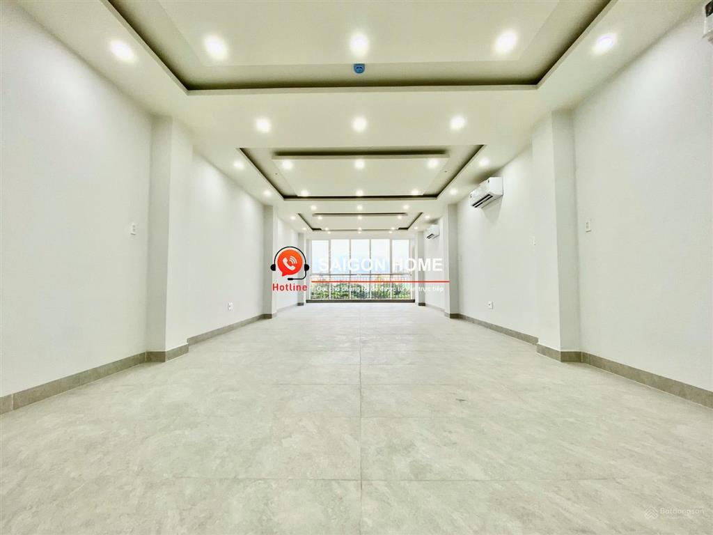 Cho thuê tòa nhà văn phòng hầm 7 tầng  thang máy mặt tiền trung tâm quận 2
