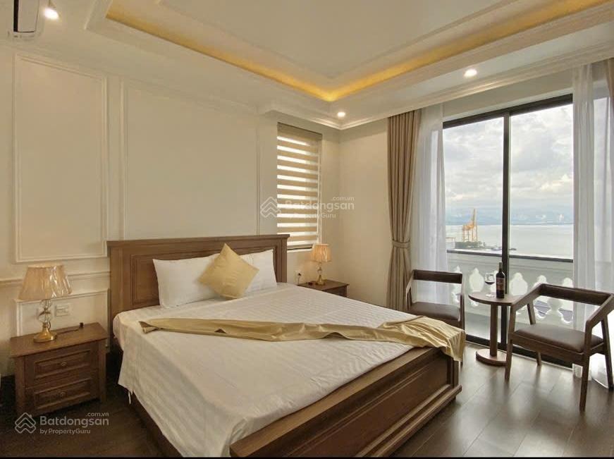 Căn đơn lập đẳng cấp trên đồi hải quân nhìn ra vịnh hoàn thiện tâm huyết siêu đẹp tại hạ long