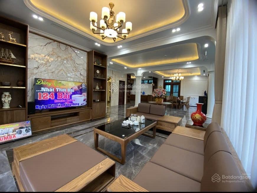 Căn đơn lập đẳng cấp trên đồi hải quân nhìn ra vịnh hoàn thiện tâm huyết siêu đẹp tại hạ long