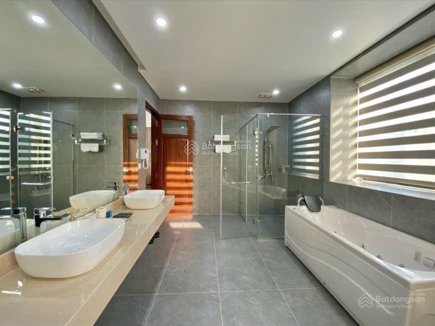 Căn đơn lập đẳng cấp trên đồi hải quân nhìn ra vịnh hoàn thiện tâm huyết siêu đẹp tại hạ long