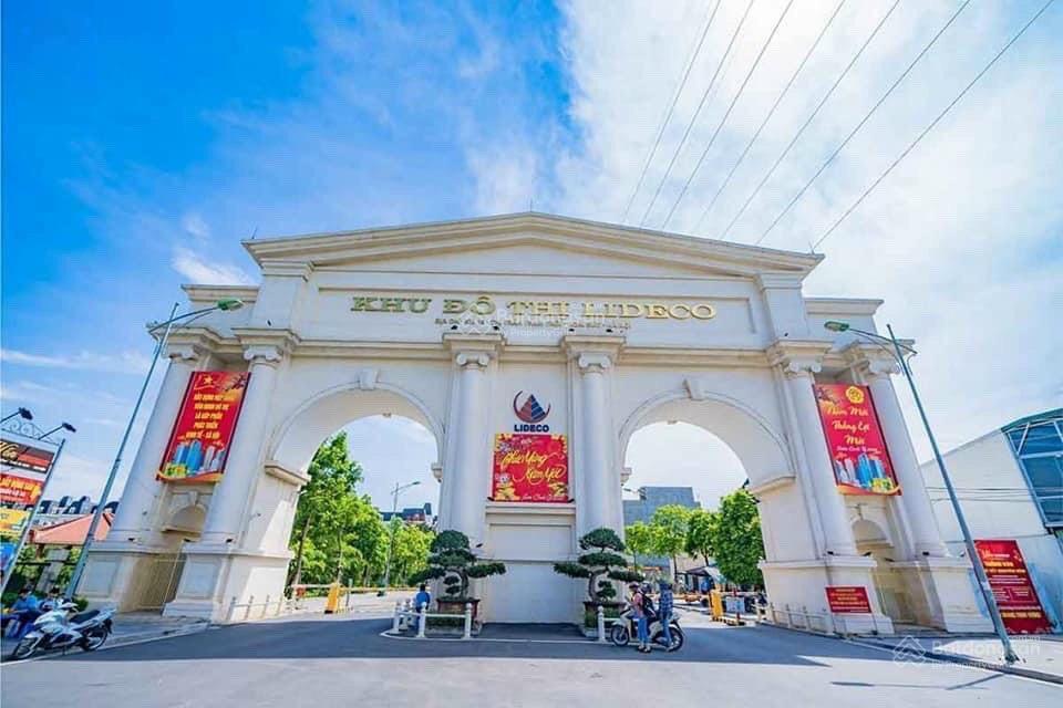 Chính chủ bán biệt thự lideco vị trí đẹp gần hồ điều hòa giá cần bán gấp 0904 928 ***