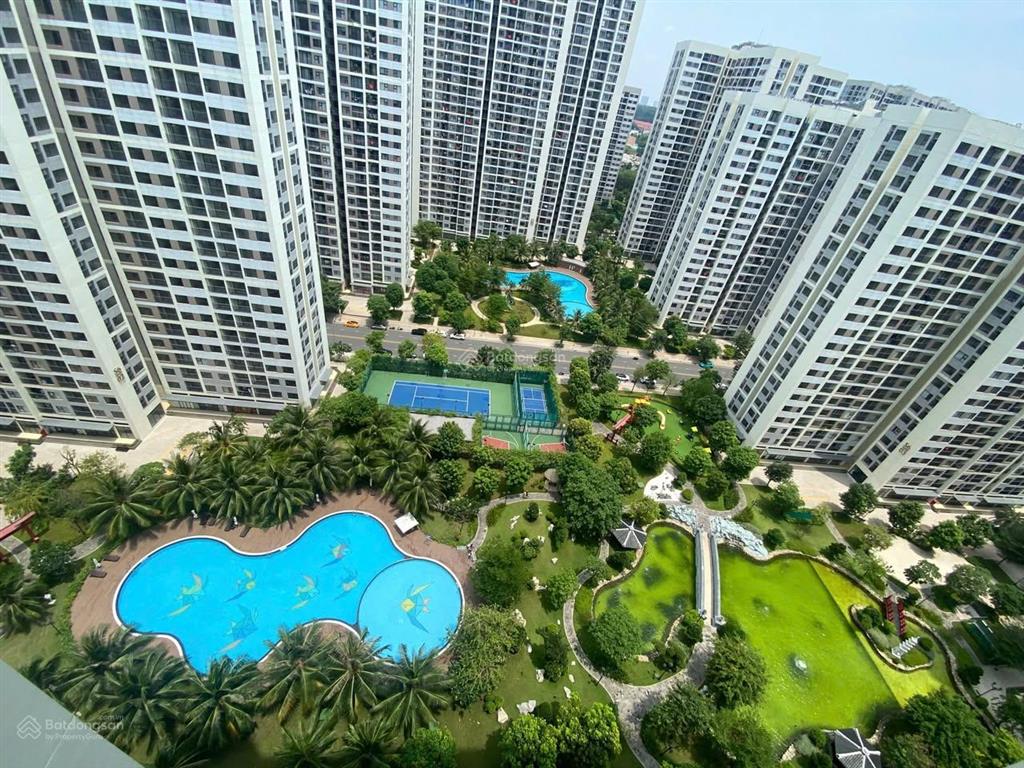 Bán căn hộ cao cấp giá 3,08 tỷ (2pn + 70m2) khu vinhomes grand park  giá tốt nhất hiện tại