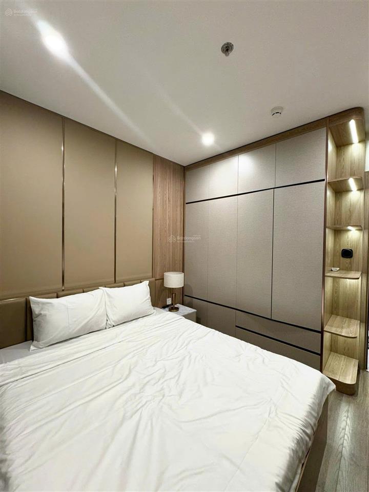 Bán căn hộ cao cấp giá 3,08 tỷ (2pn + 70m2) khu vinhomes grand park  giá tốt nhất hiện tại