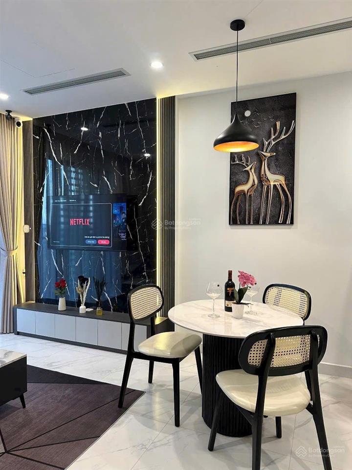 1pn+ full nội thất giá 2,1 tỷ, hàng hiếm khó tìm vinhomes grand park