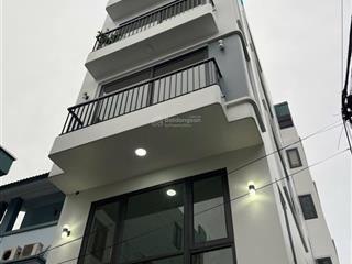 Nhà phố vũ xuân thiều, long biên. căn góc 30m ra mặt phố. dt 40m*6tầng*thang máy*full đồ*8.5tỷ tl