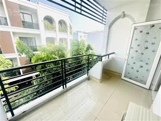 Chính chủ gửi bán nhà mt đường 2c công ích q4  trệt 3 lầu, full nt cb  giá 12,5 tỷ sổ sẵn