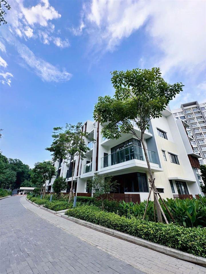 Giá thật  glen mua trực tiếp cđt 18,5 tỷ  miễn phí quản lý 3 năm  trả chậm 36th hỗ trợ lãi 24th