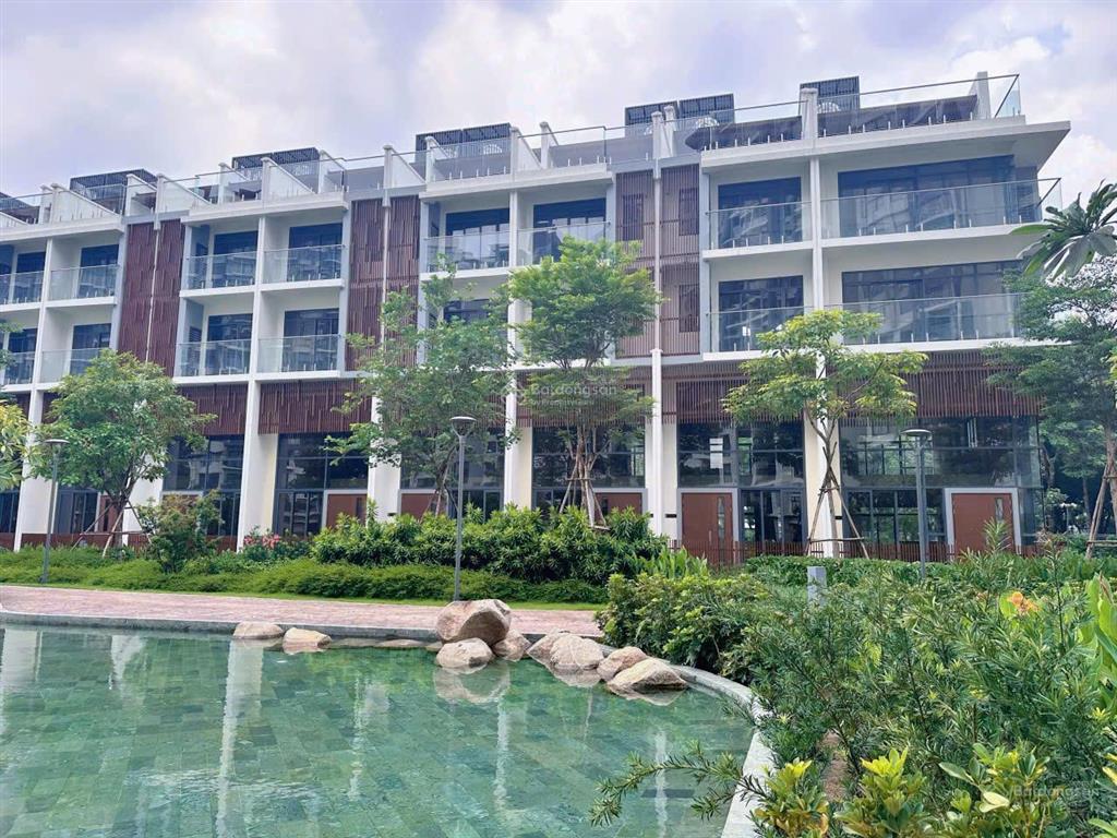 Giá thật  glen mua trực tiếp cđt 18,5 tỷ  miễn phí quản lý 3 năm  trả chậm 36th hỗ trợ lãi 24th