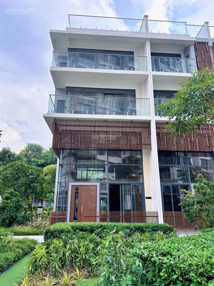 Giá thật  glen mua trực tiếp cđt 18,5 tỷ  miễn phí quản lý 3 năm  trả chậm 36th hỗ trợ lãi 24th