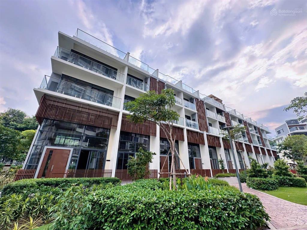 Giá thật  glen mua trực tiếp cđt 18,5 tỷ  miễn phí quản lý 3 năm  trả chậm 36th hỗ trợ lãi 24th