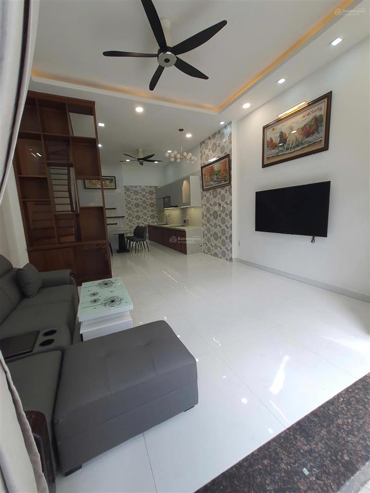 Chỉ 1 căn duy nhất, siêu đẹp đường số 9, p.trường thọ. hẻm xe hơi 6m, nhà 1 trệt 2 lầu có 4pn, 3wc