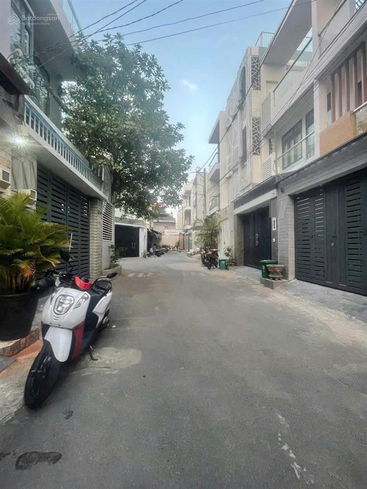 Chỉ 1 căn duy nhất, siêu đẹp đường số 9, p.trường thọ. hẻm xe hơi 6m, nhà 1 trệt 2 lầu có 4pn, 3wc