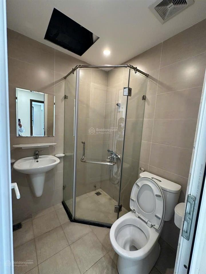 Cho thuê căn hộ ở flc 18 phạm hùng  mỹ đình 50m2 2pn 2vs full nội thất giá 12,5tr/th 0971 759 ***