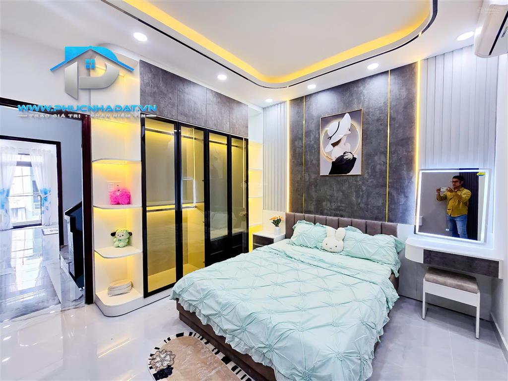 Dừng khoảng 2s  cơ hội sở hữu nhà quận 7 giá cực hời!  giá 7.45 tỷ, 4x16m