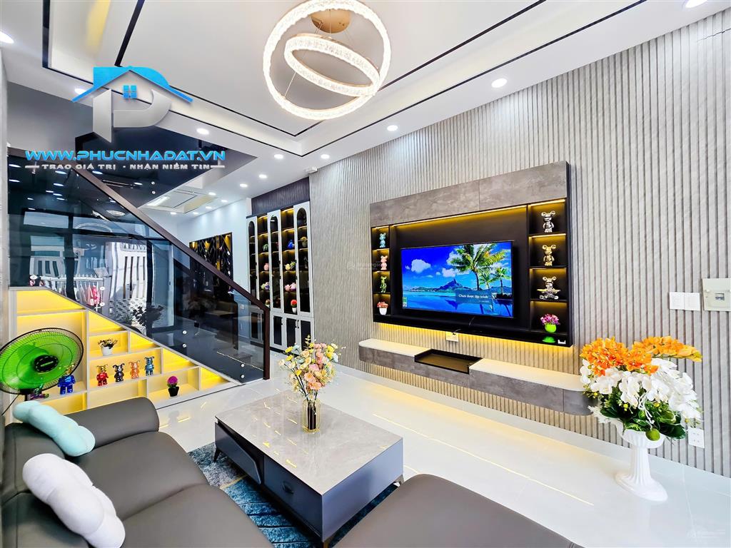 Dừng khoảng 2s  cơ hội sở hữu nhà quận 7 giá cực hời!  giá 7.45 tỷ, 4x16m