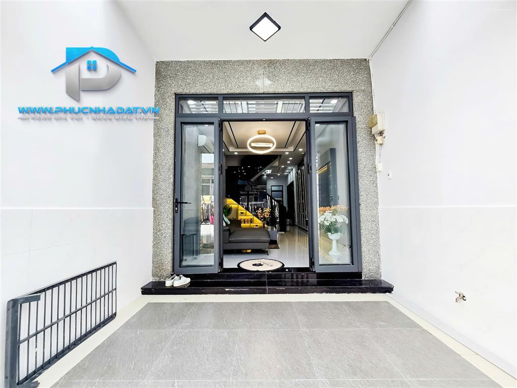 Dừng khoảng 2s  cơ hội sở hữu nhà quận 7 giá cực hời!  giá 7.45 tỷ, 4x16m