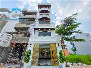 Nhà phố tân cổ điển đồng bộ sang trọng đường lê văn lương phước kiển nhà bè  giá 9.9 tỷ, 5x18m