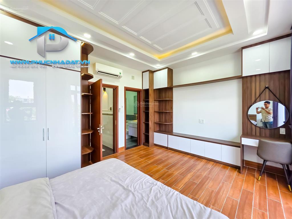 Quá mê nhà phố hiện có thang máy nằm trong khu dân cư compoud có bảo vệ huỳnh tấn phát  giá 9.4 tỷ