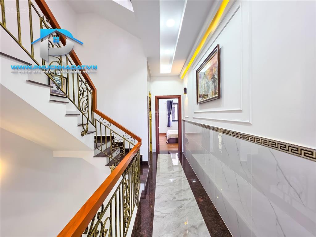 Quá mê nhà phố hiện có thang máy nằm trong khu dân cư compoud có bảo vệ huỳnh tấn phát  giá 9.4 tỷ