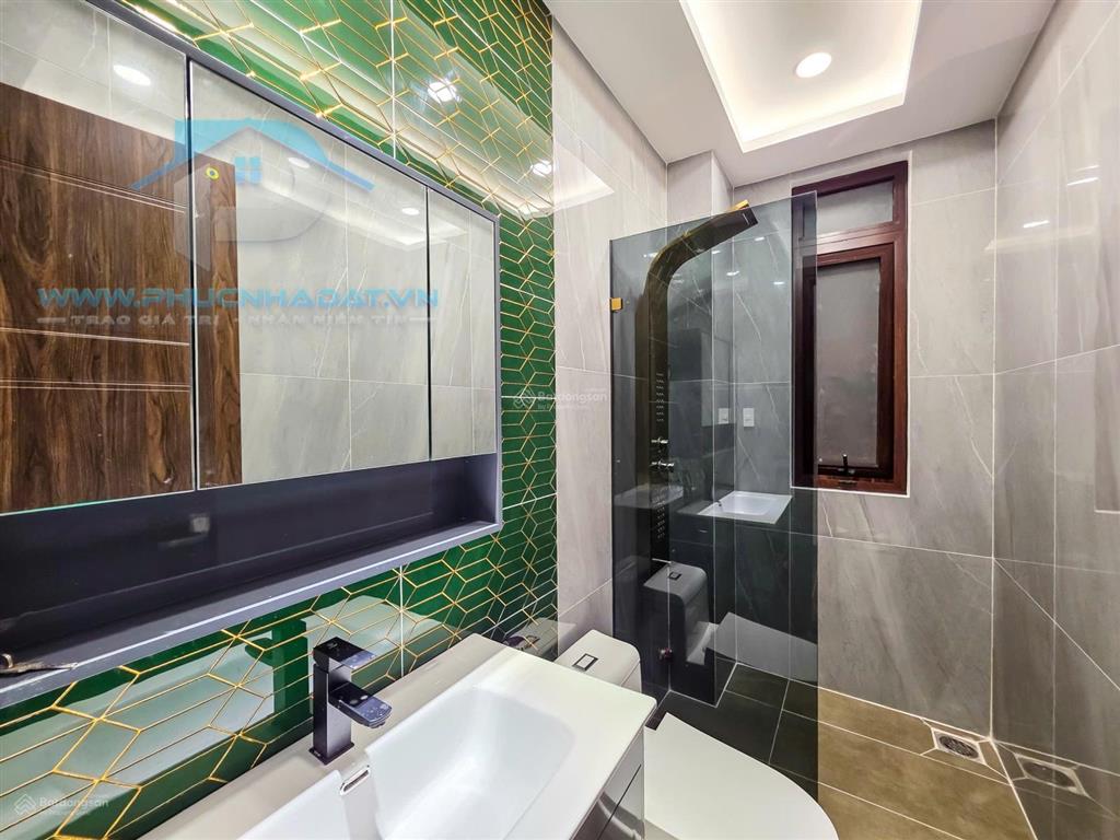 Đẳng cấp nhà hiện đại view sông rất thoáng mát phú mỹ quận 7 ngay phú mỹ hưng  giá 16,9 tỷ, 5x18m
