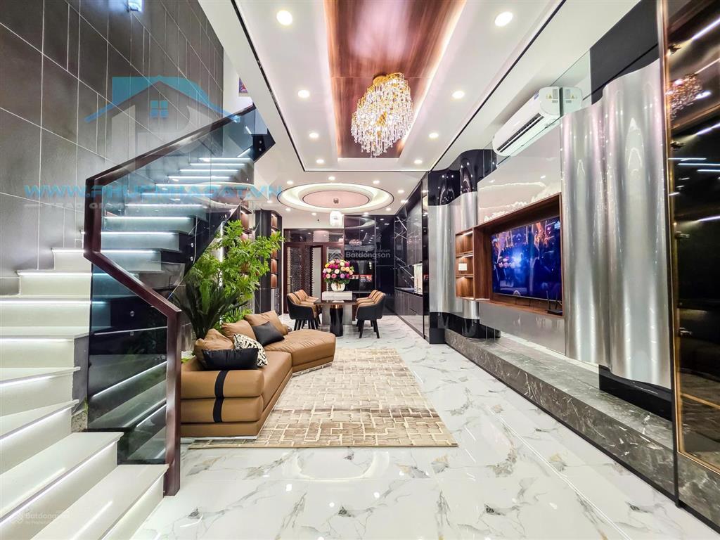 Đẳng cấp nhà hiện đại view sông rất thoáng mát phú mỹ quận 7 ngay phú mỹ hưng  giá 16,9 tỷ, 5x18m