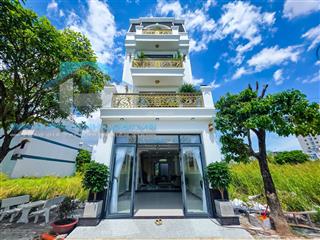 Phải thật nhanh để không phải đến sau nhà phố cổ điển luxury nhà bè  giá 9.8 tỷ, 5x17m