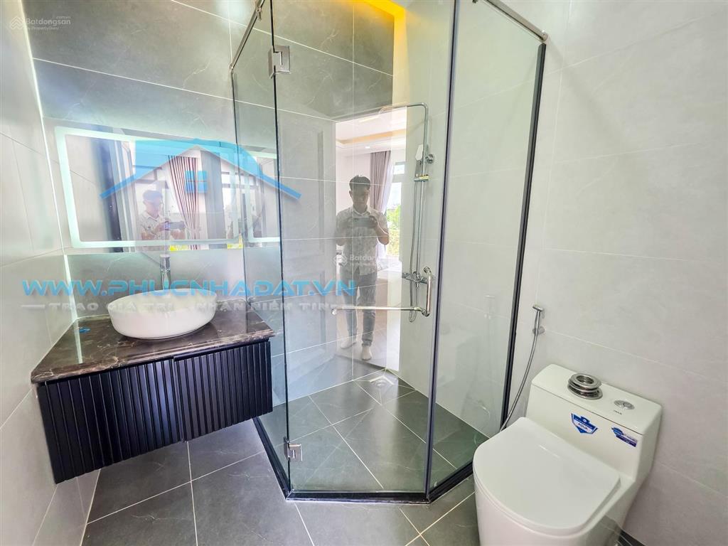 Phải thật nhanh để không phải đến sau nhà phố cổ điển luxury nhà bè  giá 9.8 tỷ, 5x17m