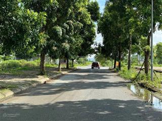 Cần bán liền kề thanh hà mặt đường 17m trung tâm khu b, giá chỉ 11 tỷ.  0868 318 ***