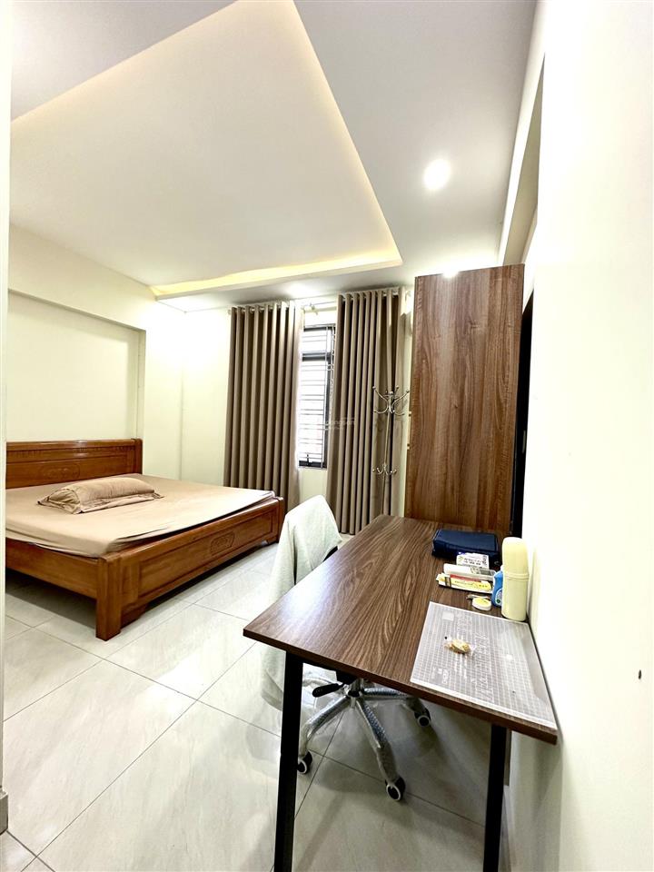 Bán nhà phân lô văn cao 67,5m đường 12m oto đỗ ngày đêm 5 phòng ngủ khép kín cho thuê ổn định 22 tr