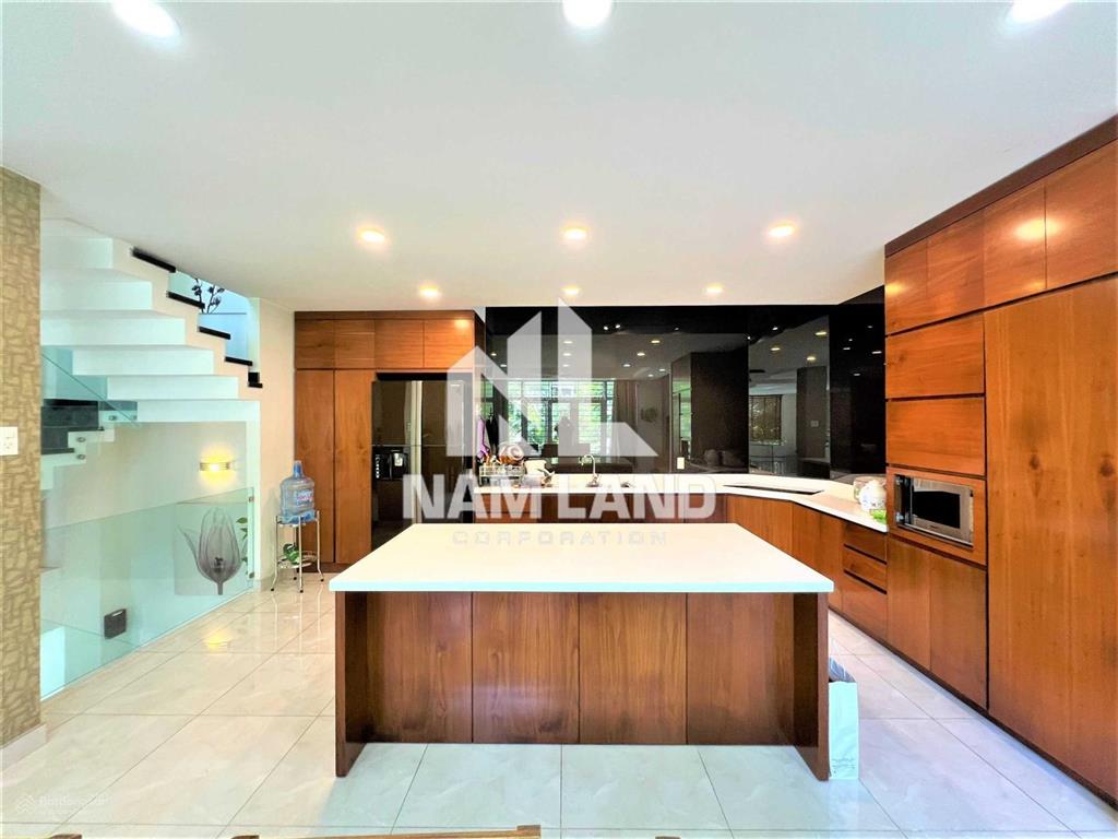 Cho thuê nhà khu villa thủ thiêm gần công viên thạnh mỹ lợi căn góc 2 mặt tiền hướng đông nam