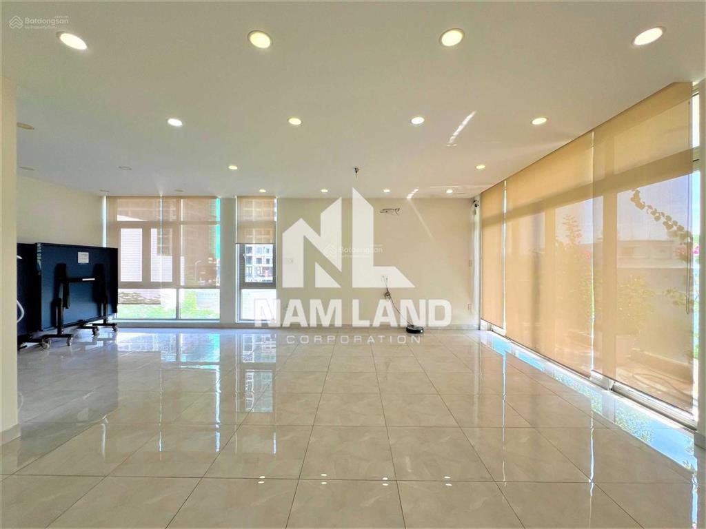 Cho thuê nhà khu villa thủ thiêm gần công viên thạnh mỹ lợi căn góc 2 mặt tiền hướng đông nam