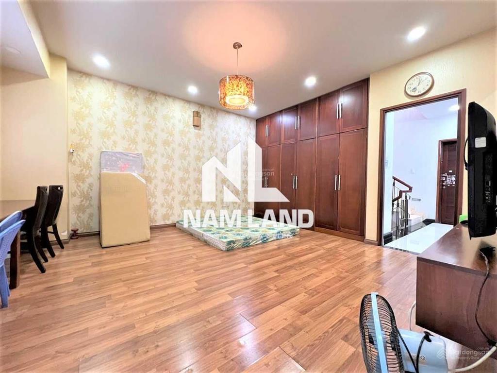 30 triệu/tháng nhà đường thân văn nhiếp 400m2 gara 3 lầu 5 phòng lớn để làm văn phòngởspamassage
