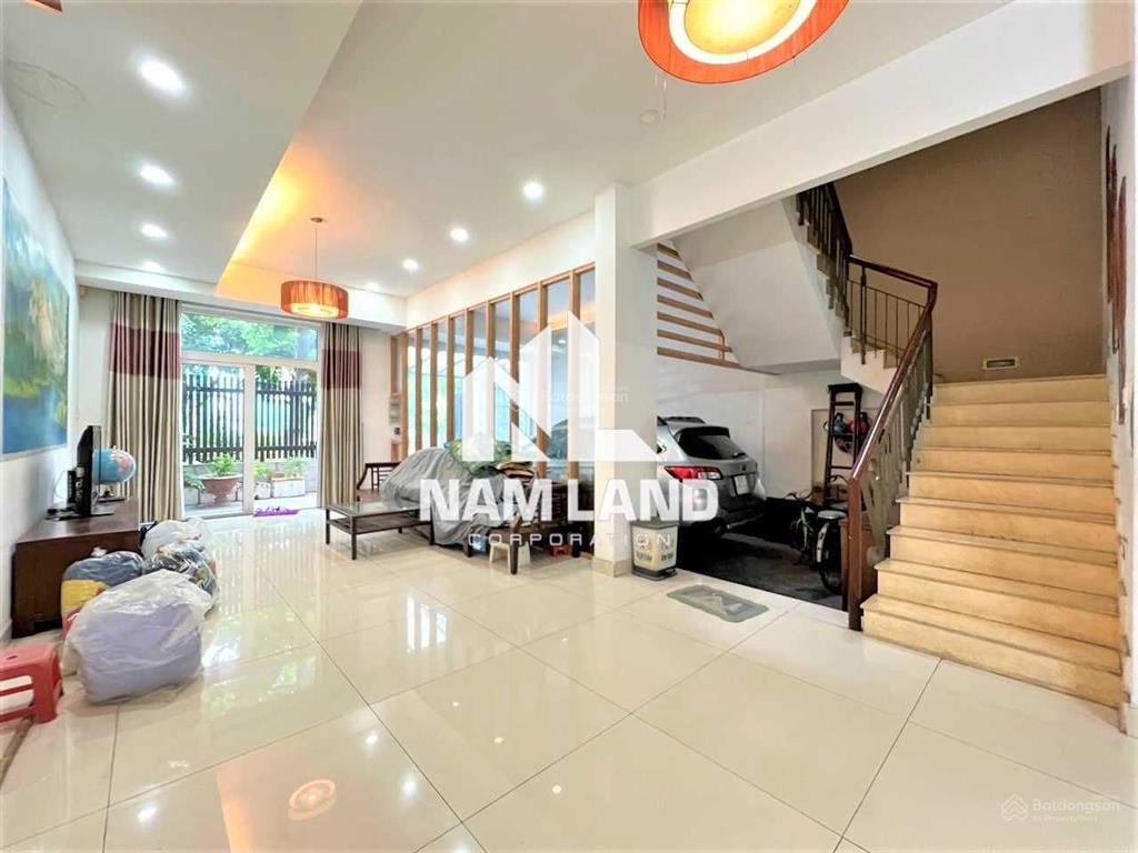 30 triệu/tháng nhà đường thân văn nhiếp 400m2 gara 3 lầu 5 phòng lớn để làm văn phòngởspamassage