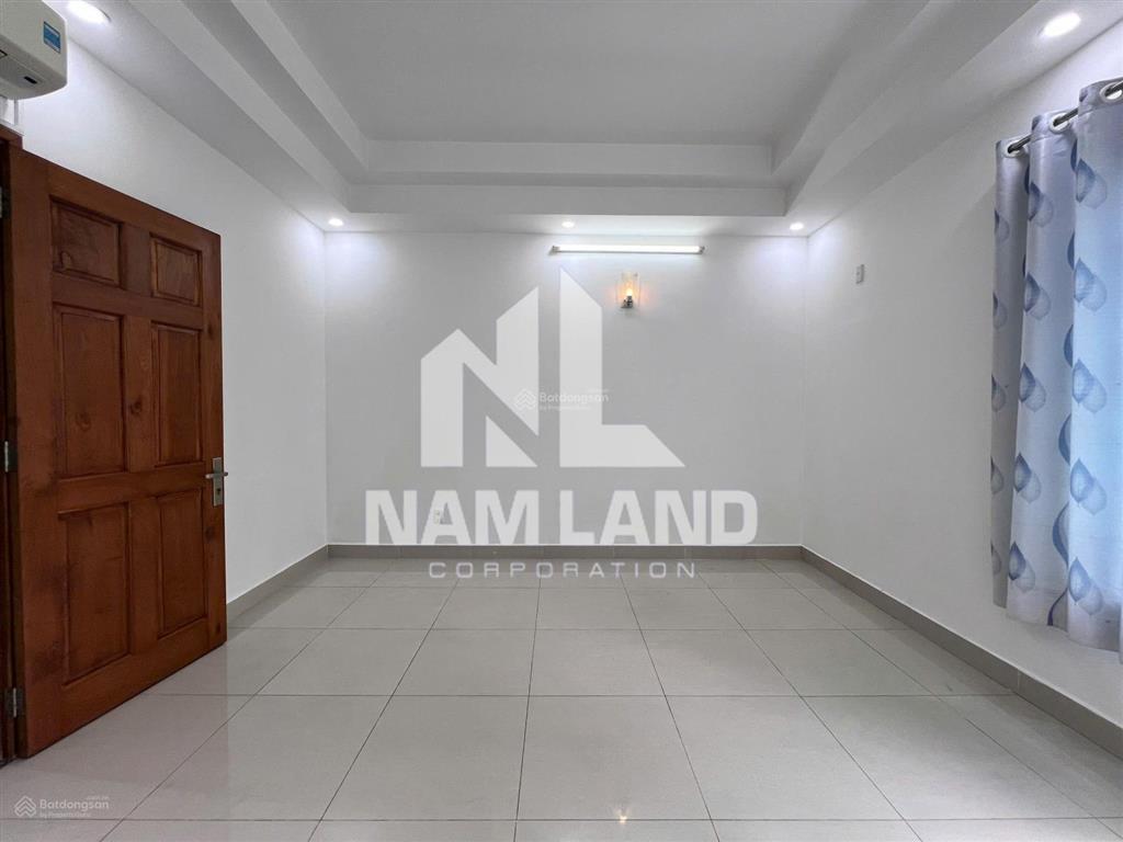 Cho thuê nhà có hầm, trệt trống suốt 3 lầu 6 phòng lớn làm văn phòng, ở tại đường lương định của
