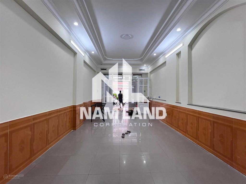 Cô nga cho thuê nhà đường 31e hướng đông nam để ở gia đình 3 lầu 4 phòng nhà trống có máy lạnh
