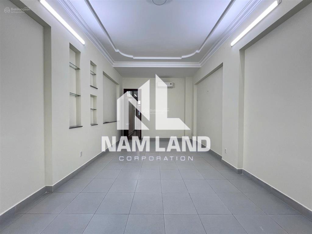Cô nga cho thuê nhà đường 31e hướng đông nam để ở gia đình 3 lầu 4 phòng nhà trống có máy lạnh