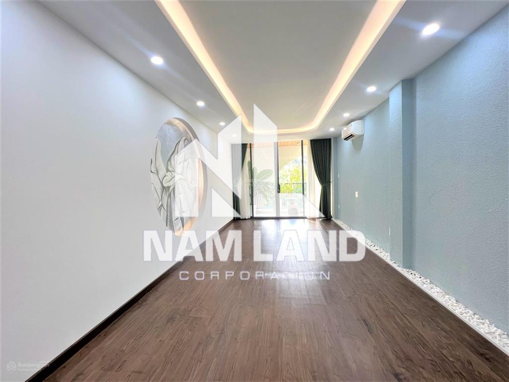 Cho thuê nhà có hầm đường cao đức lân làm văn phòng công ty, kinh doanh spa massage
