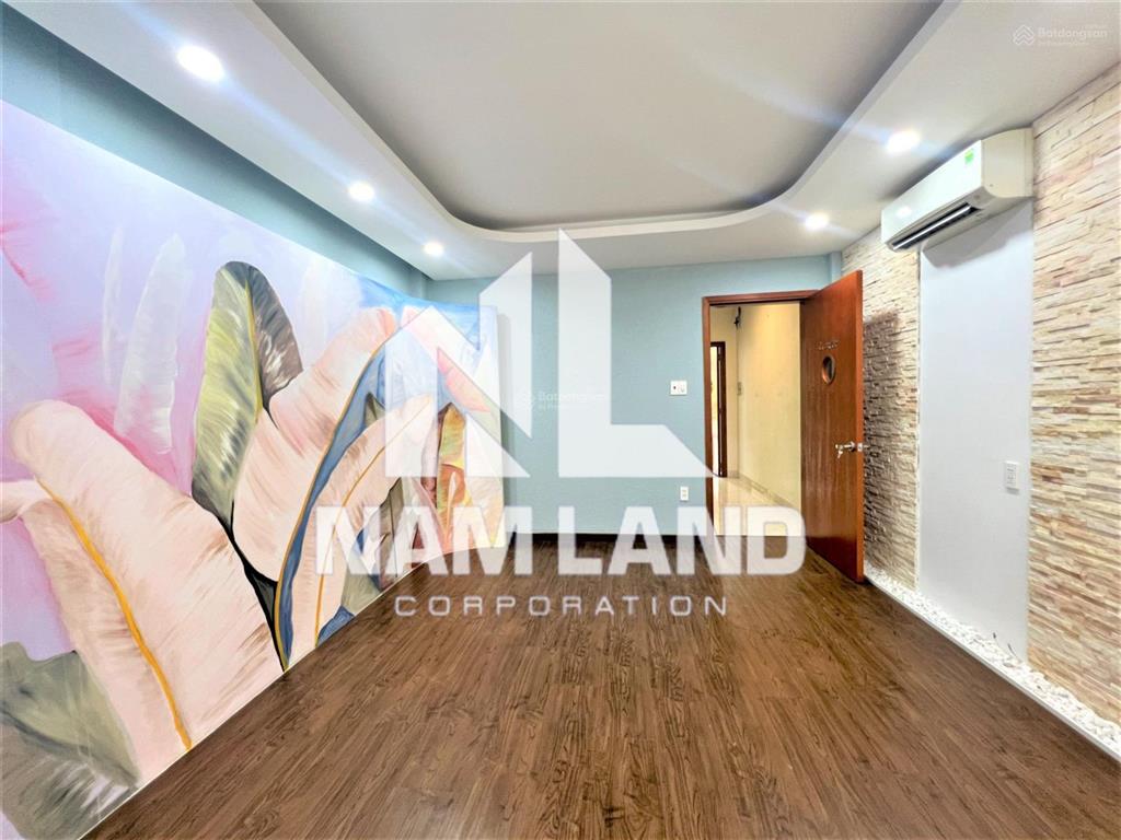 Cho thuê nhà có hầm đường cao đức lân làm văn phòng công ty, kinh doanh spa massage