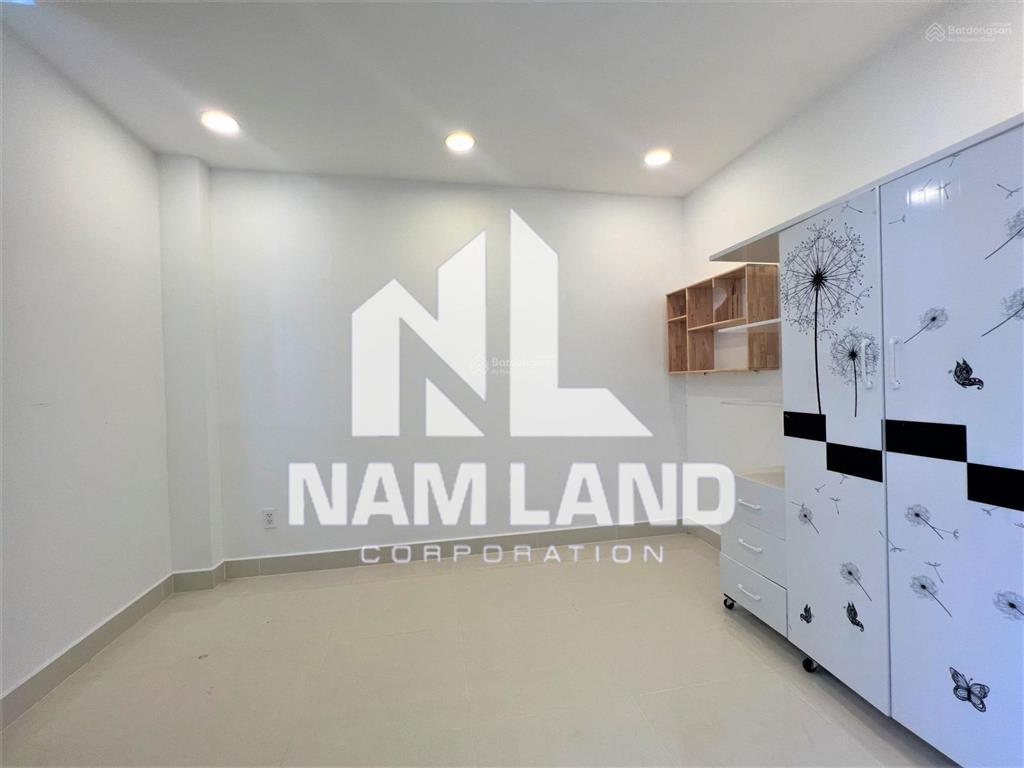 Cho thuê nhà có hầm đường cao đức lân làm văn phòng công ty, kinh doanh spa massage