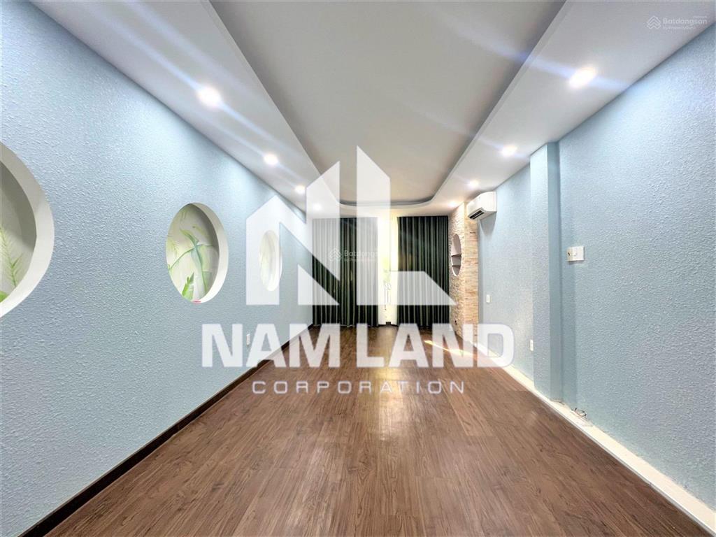 Cho thuê nhà có hầm đường cao đức lân làm văn phòng công ty, kinh doanh spa massage