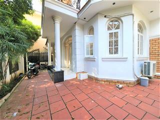 Cho thuê nhà góc 2 mặt tiền gần bến tàu thuỷ phường bình an quận 2 gara 3 lầu 4 phòng làm công ty