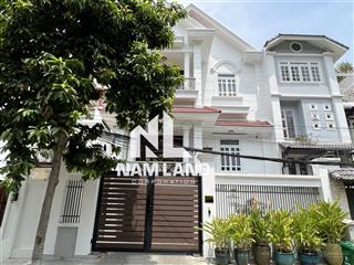 Cho thuê nhà đường quốc hương gần chung cư thảo điền pearl gara 3 lầu 4 phòng làm văn phòng công ty