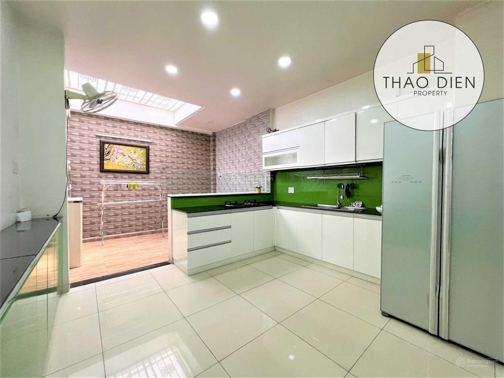 Cho thuê nhà nguyên căn có hầm 3 lầu gần công viên cao đức lân để ở, văn phòng công ty hướng đtt