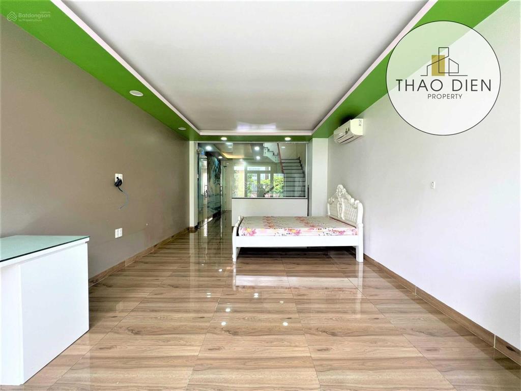 Cho thuê nhà nguyên căn có hầm 3 lầu gần công viên cao đức lân để ở, văn phòng công ty hướng đtt