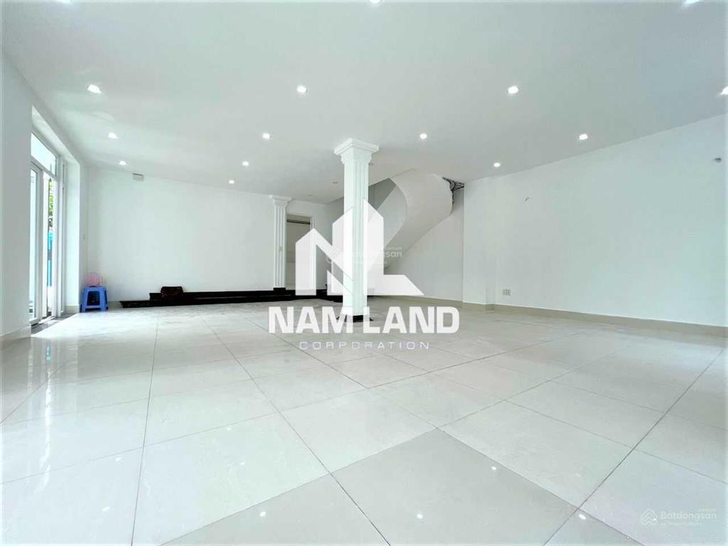 Cho thuê biệt thự an phú căn góc 2 mặt tiền 450m2 hầm 3 lầu 5 phòng lớn để ở, văn phòng công ty