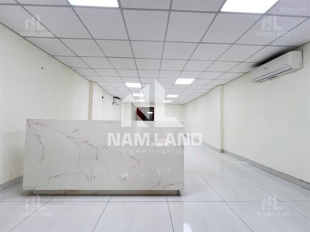 Cho thuê nhà an phú trống suốt có thang máy, toilet, cầu thang cuối nhà chuẩn làm văn phòng công ty