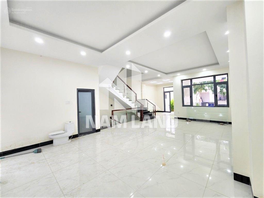 Cho thuê nhà có hầm 3 lầu đường 53 thạnh mỹ lợi để ở, văn phòng công ty giá chỉ 50 triệu