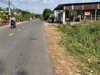 Cần bán gấp lô đất thổ cư ngang 10m sâu 50 thổ cư 200'm bán 250 tr ngay gần chợ vào 500m