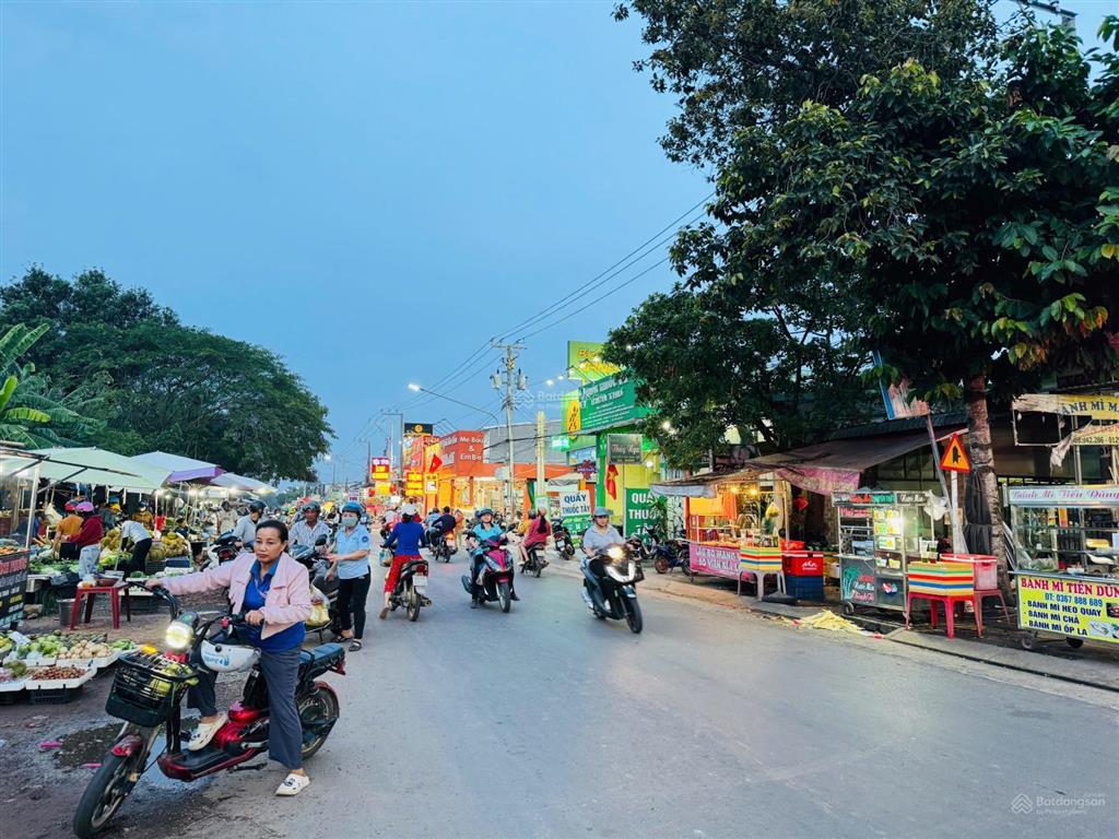 Bán shophouse 2,3 tỷ, 125m2, bàu bàng, bình dương